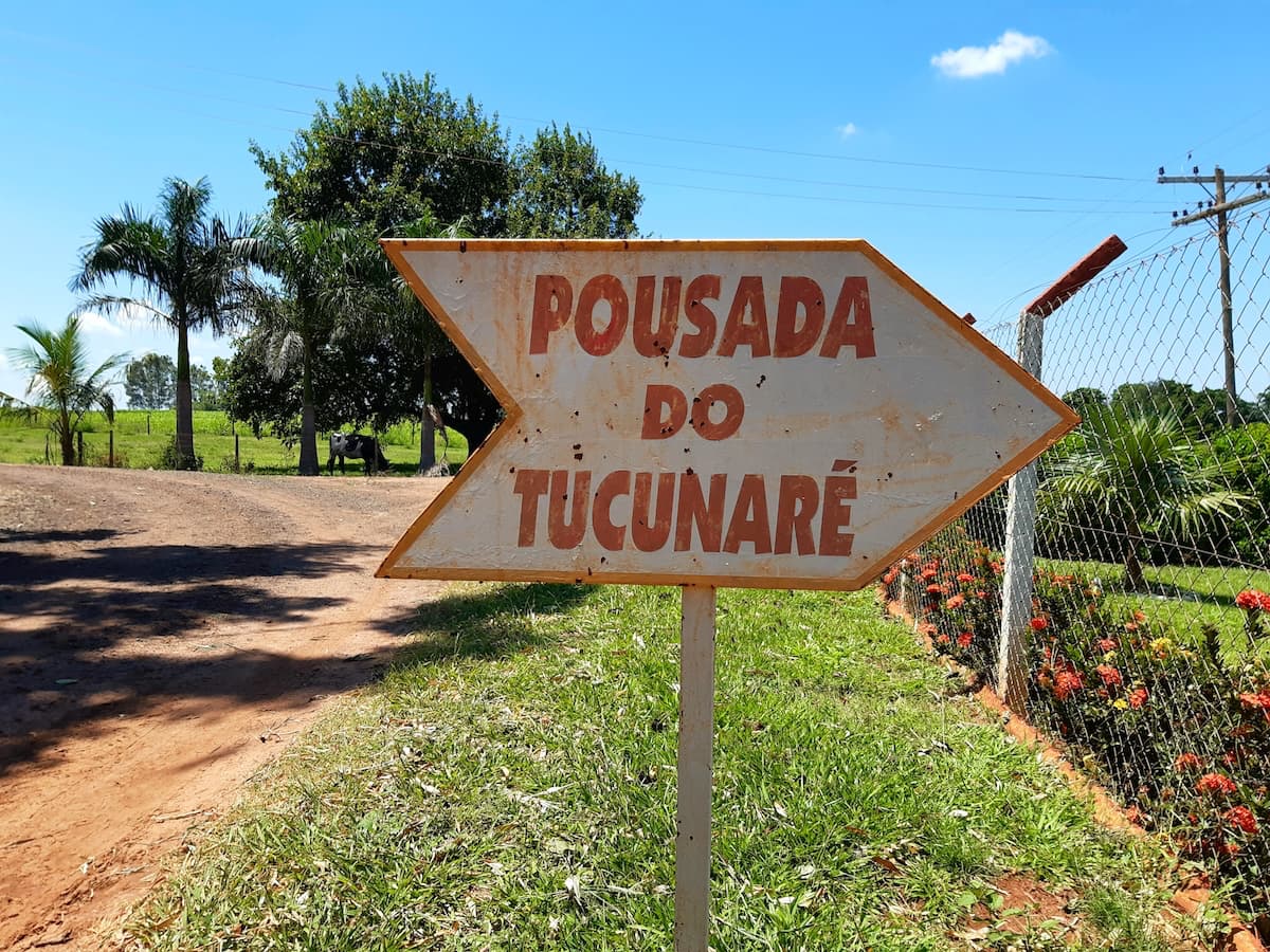 Placa da entrada